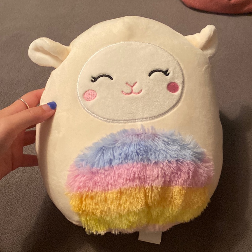 SQUISHMALLOWS: Sophie the Llama